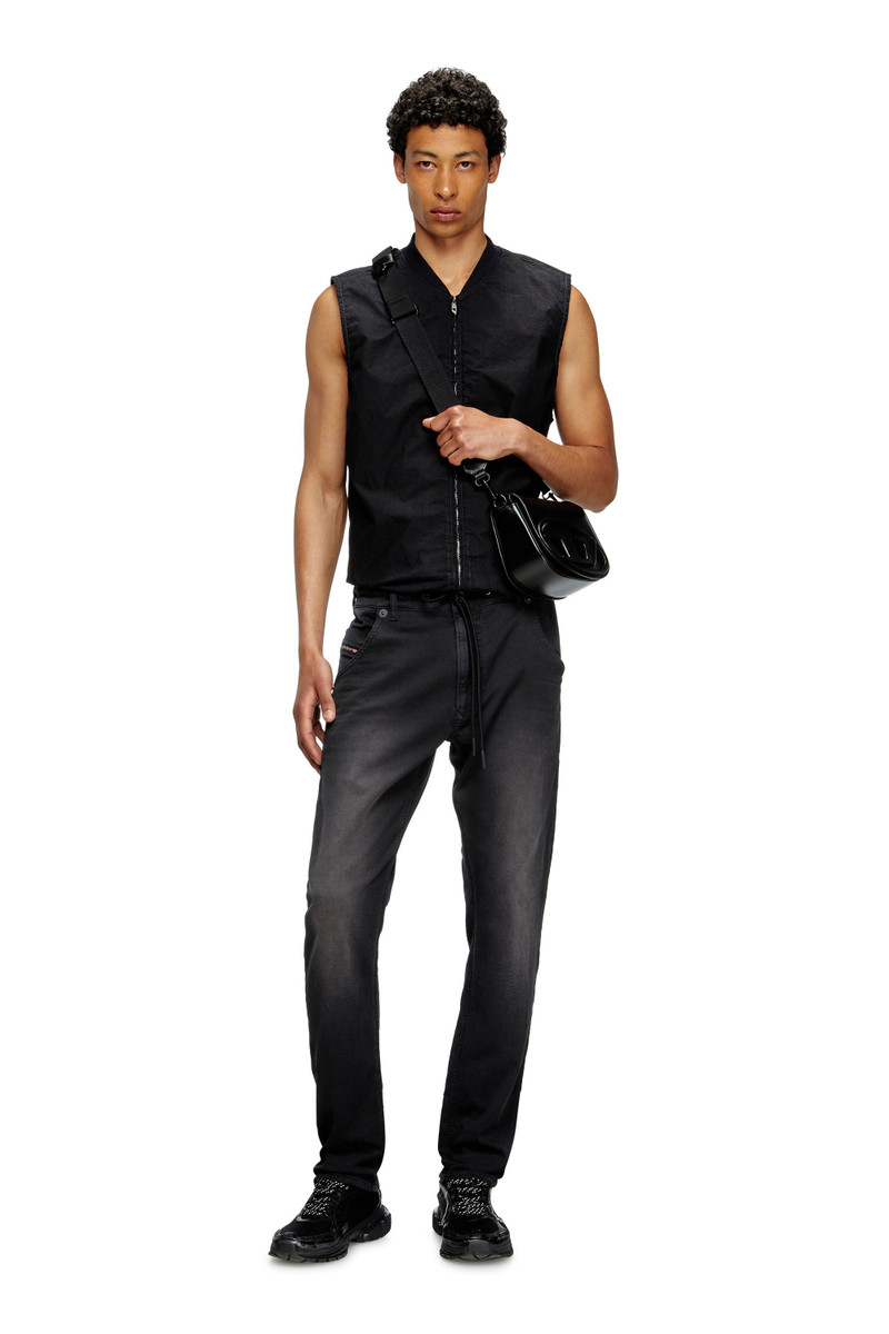 Diesel TAPERED 2030 D-KROOLEY JOGGJEANS® 0670M outlook