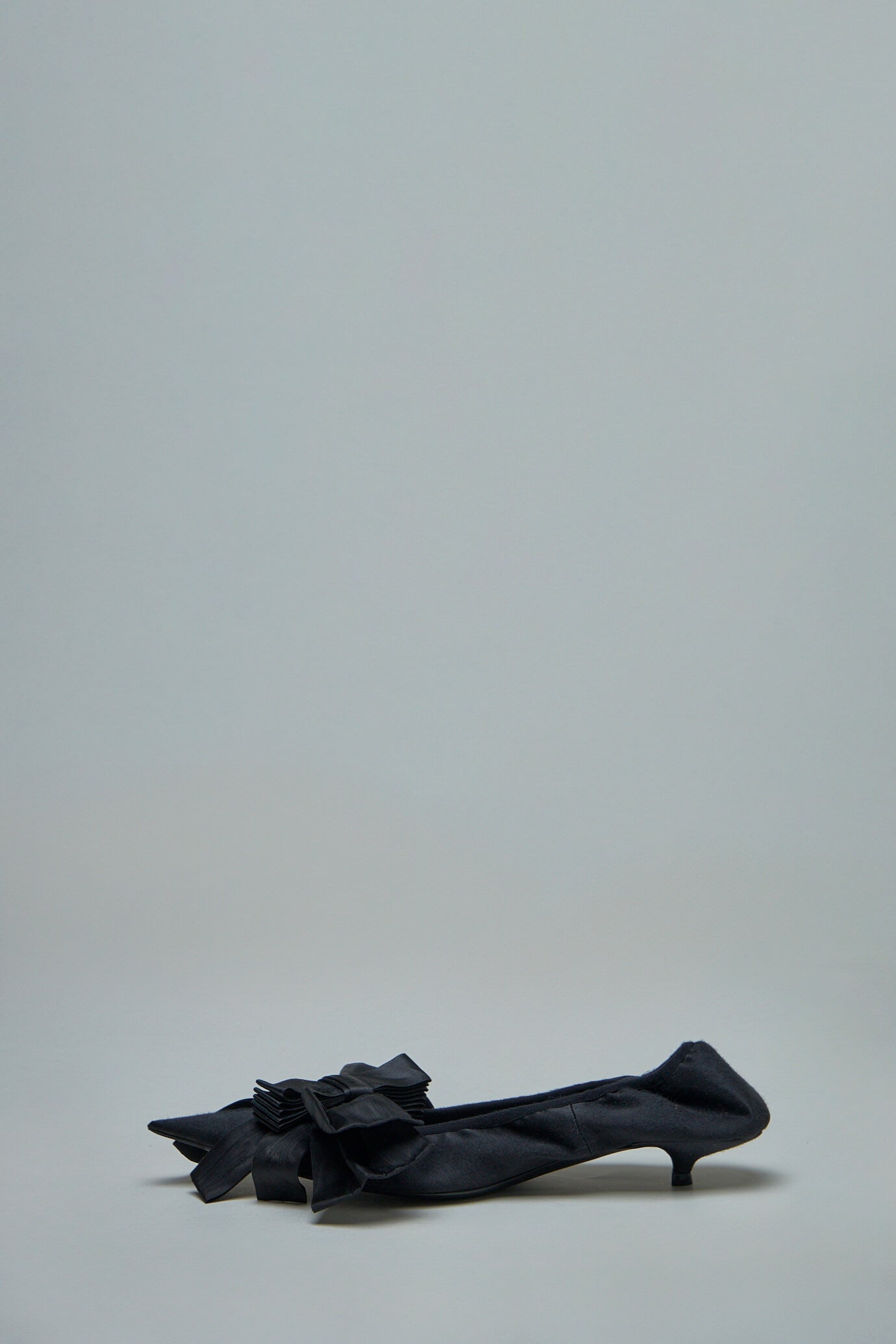 BALENCIAGA Louis XV 25mm Pump | labelsfashion | REVERSIBLE