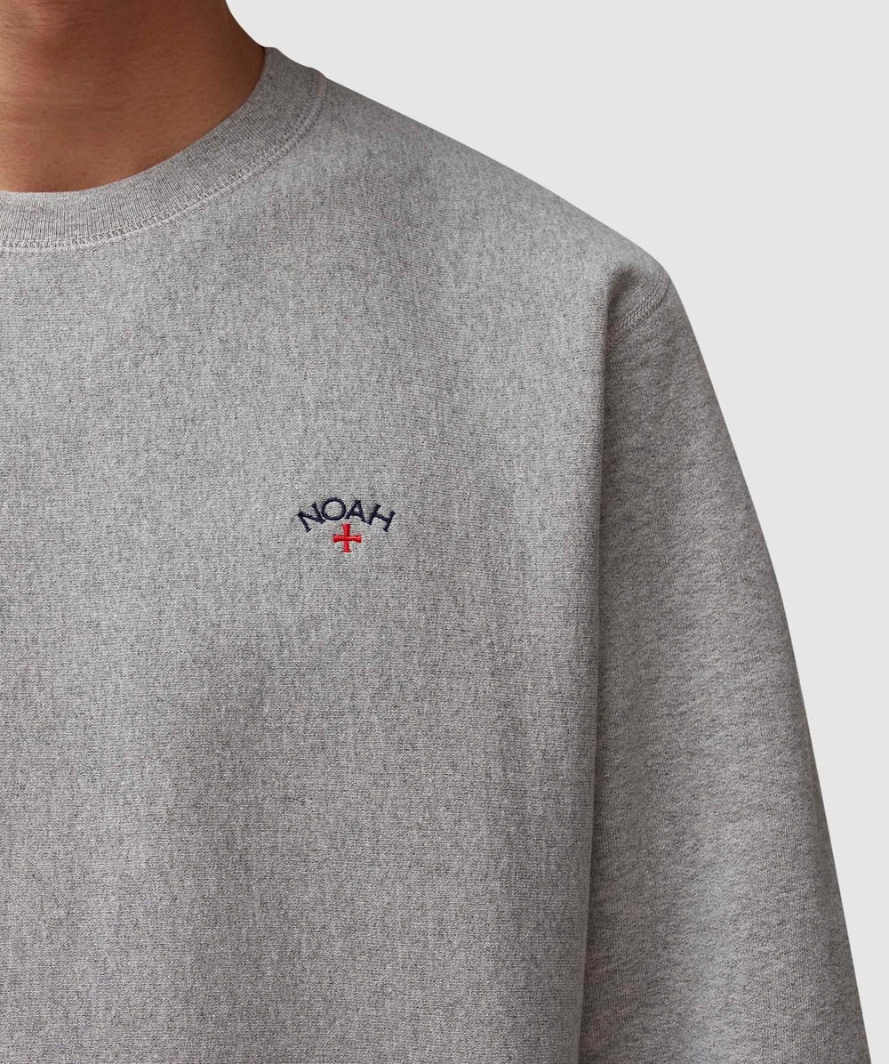 Classic sweatshirt - 4