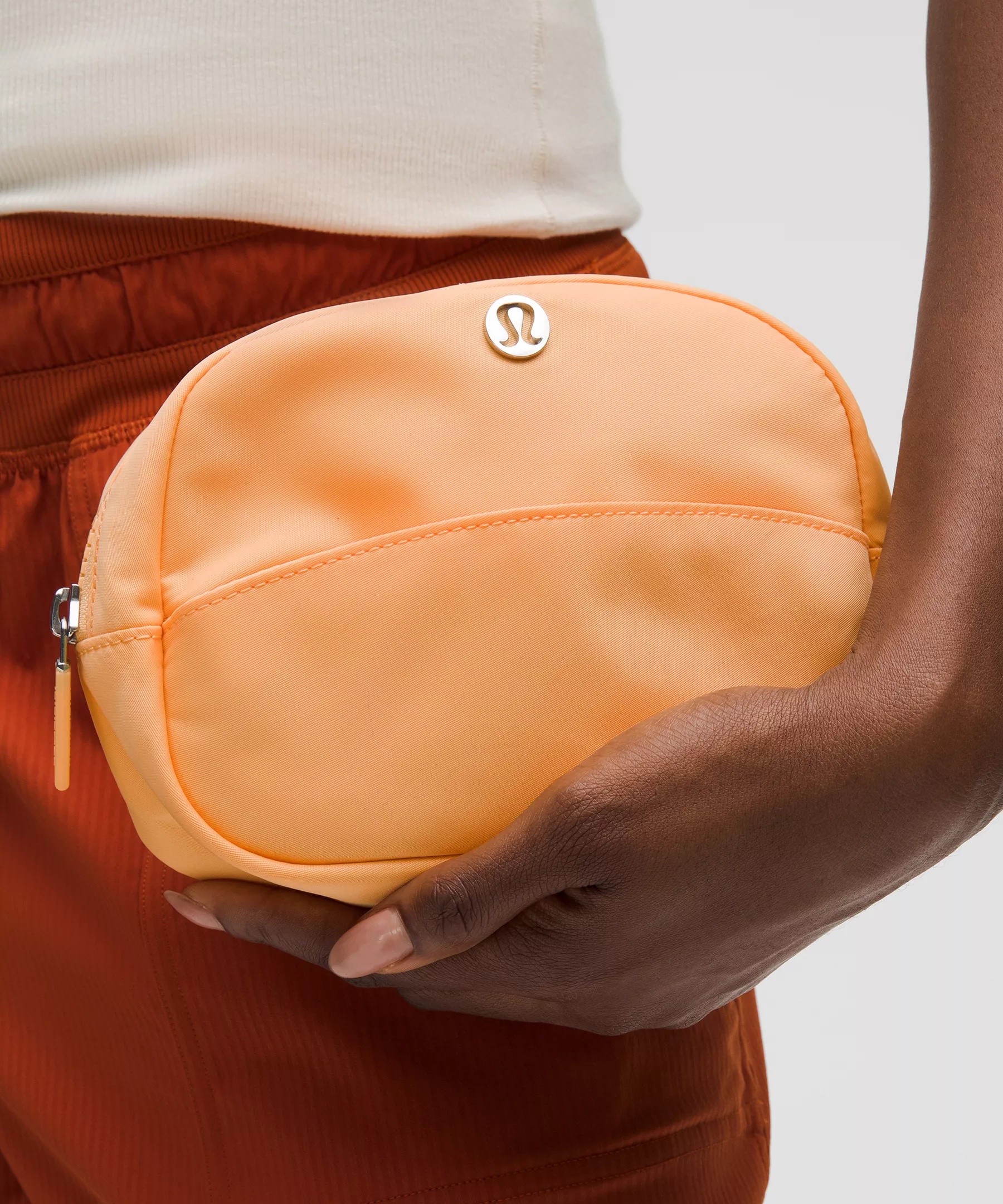 City Essentials Pouch *Mini 2L - 2