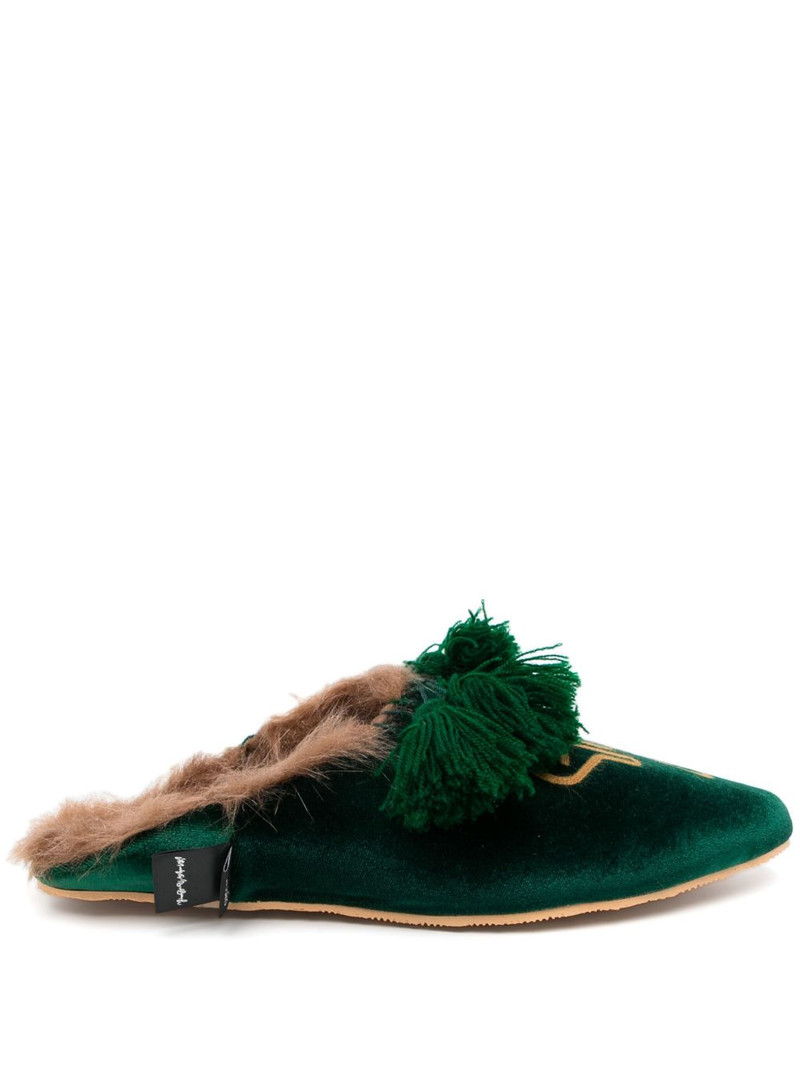 pointed-toe slippers 1