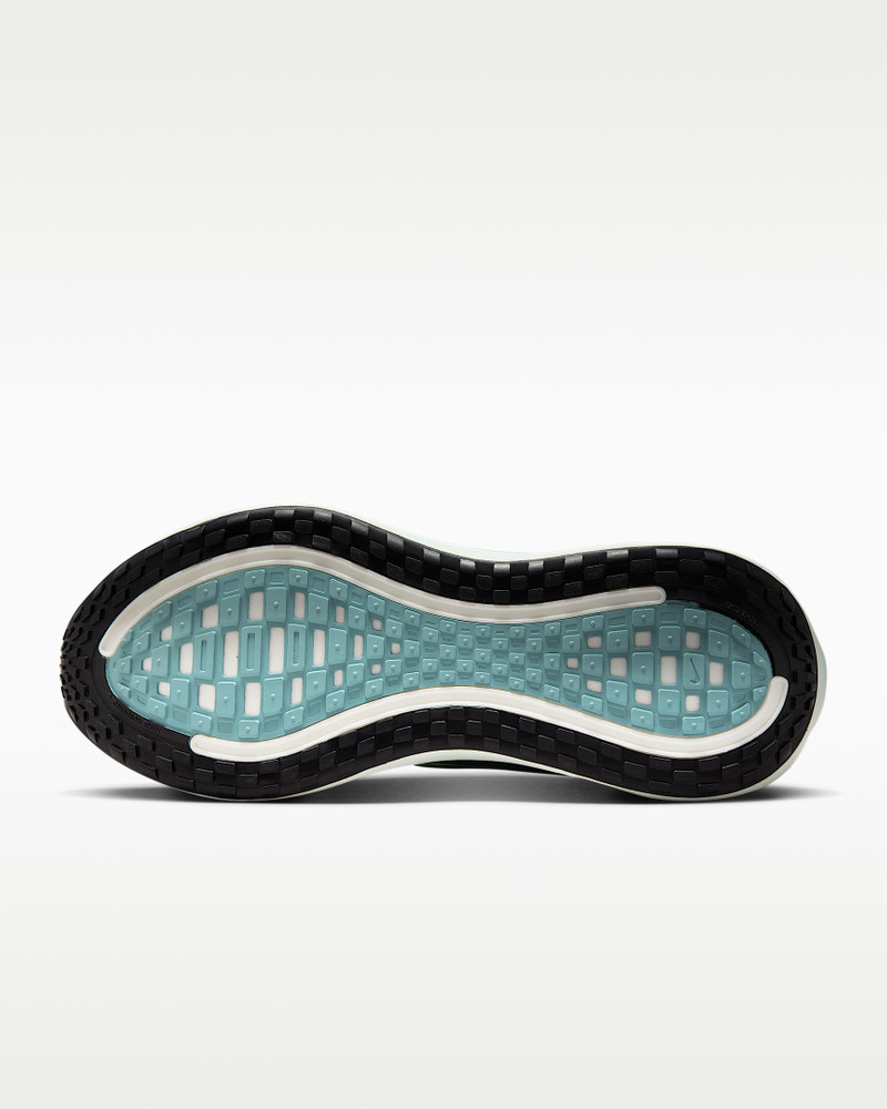 Nike Nike Vomero Plus Men's Road Running Shoes outlook