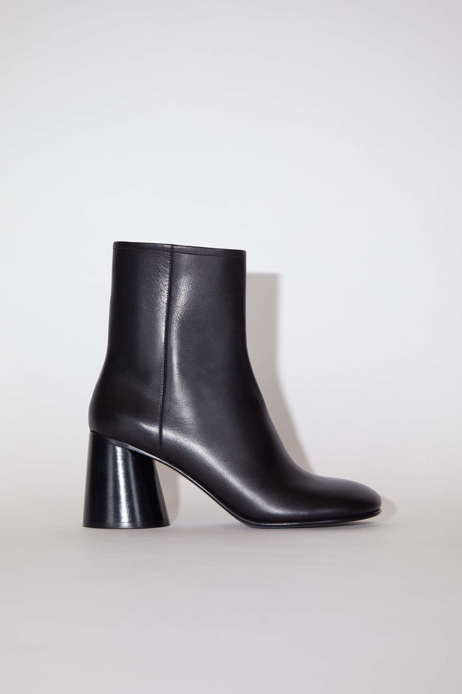 Leather ankle boots - Black - 1