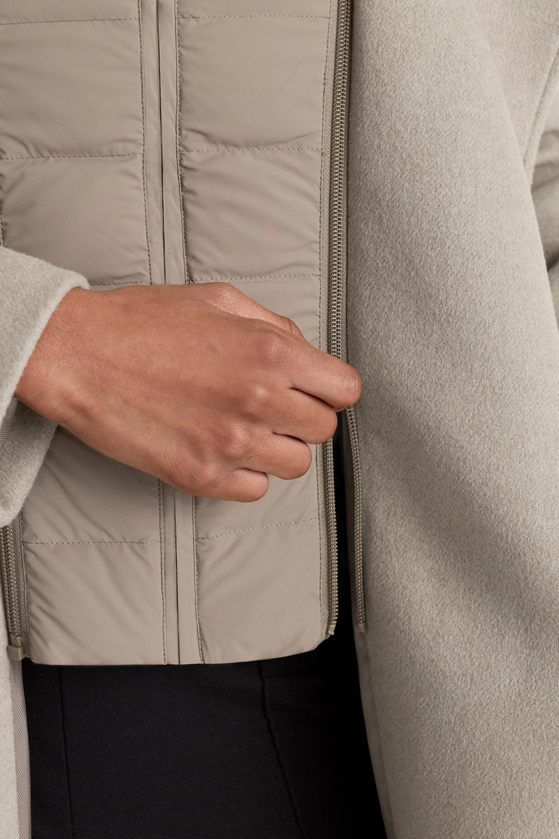 SHIA-SLBZ 2-in-1 double-face wool coat with removable bib 10