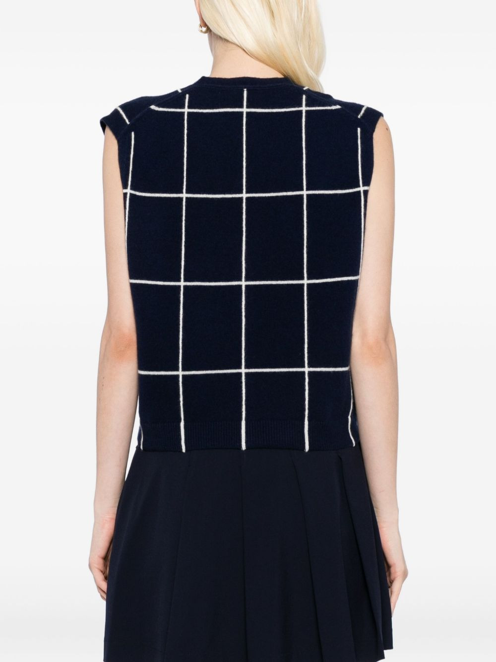 Rozzi vest - 4