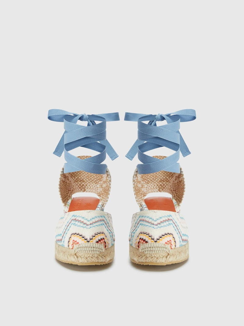 Espadrilles with zig zag pattern and adjustable ribbons 3