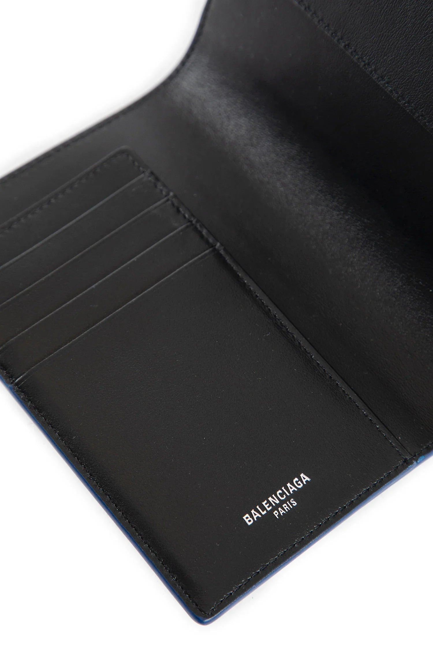 Passport-Holder - 3