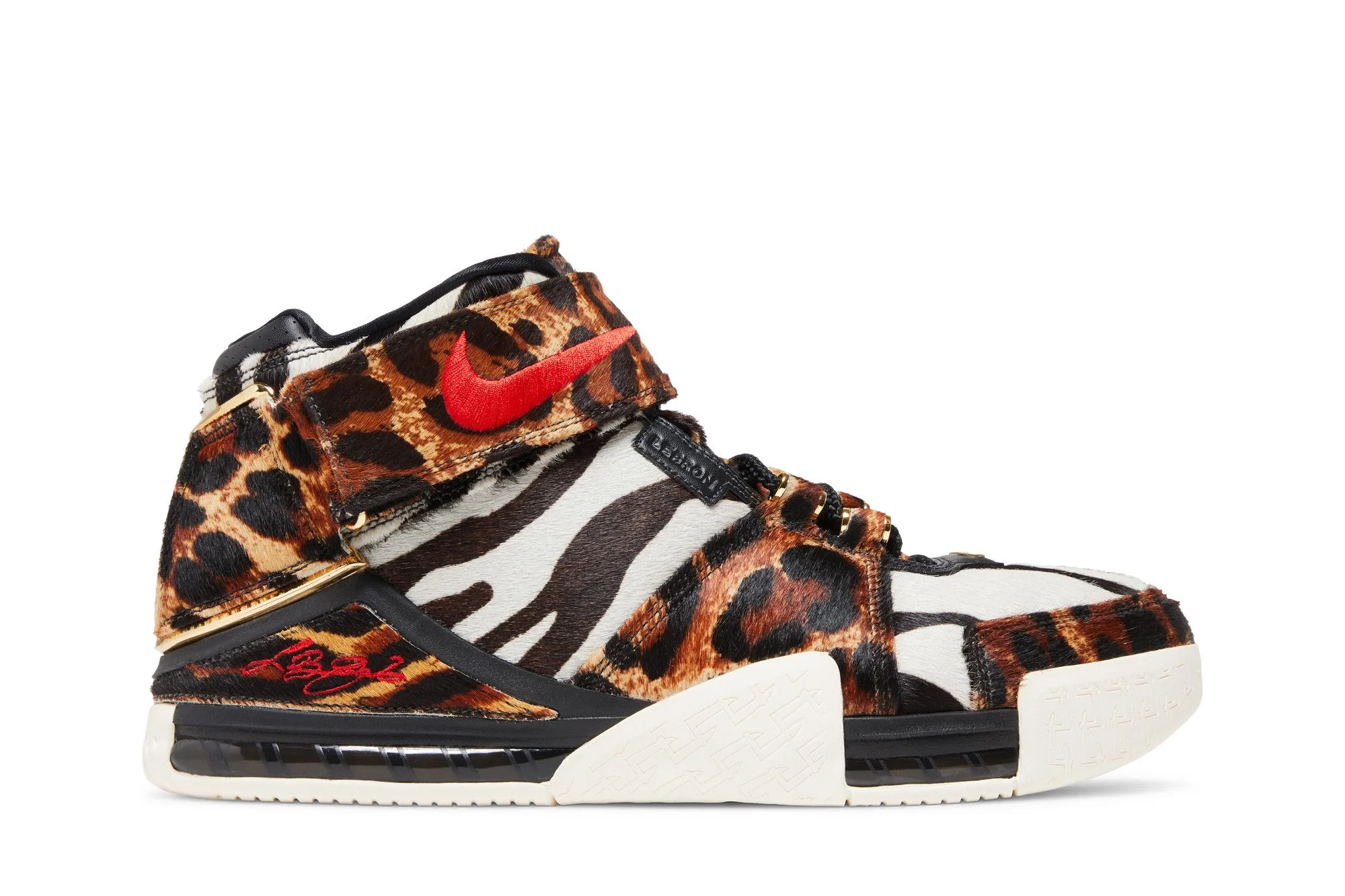 Zoom LeBron 2 'Beast' - 1