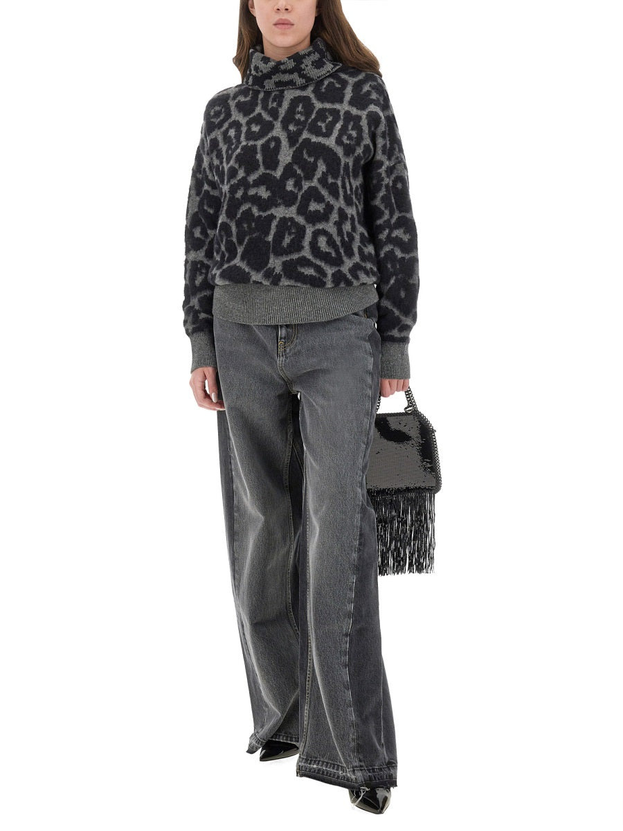"Wide Leg" Jeans - 2