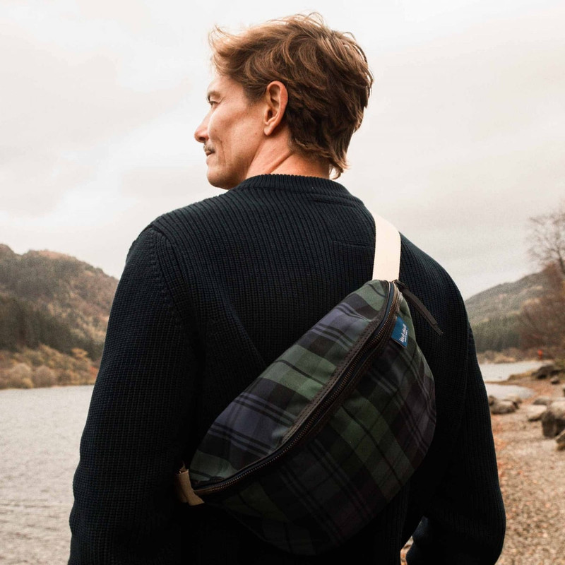 NEW BEAT XL BELT BAG - BLUE TARTAN 5