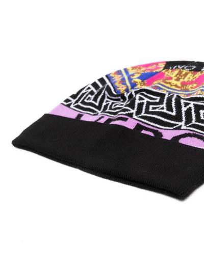 VERSACE intarsia-knit beanie outlook