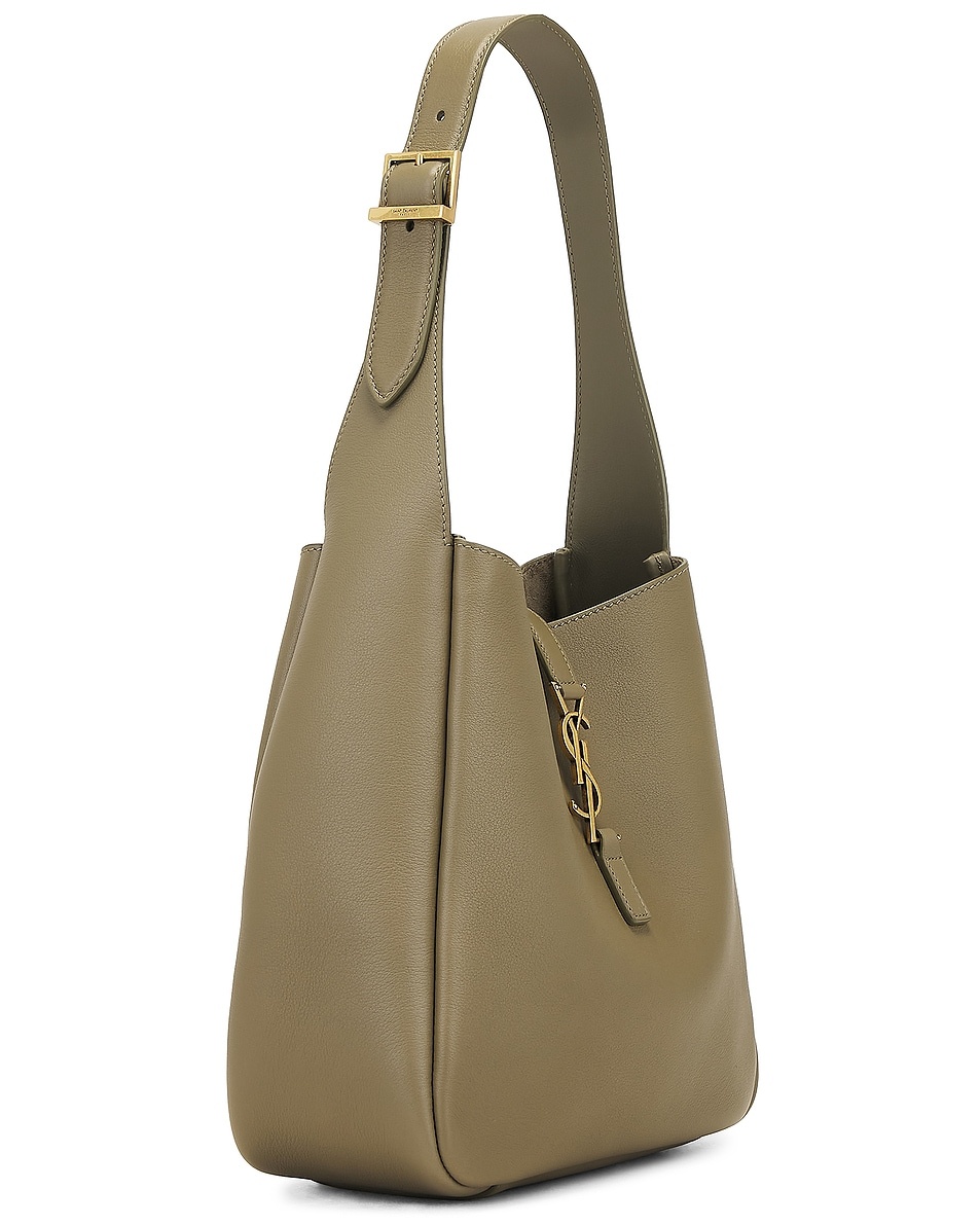 Small Le 5 A 7 Supple Hobo Bag - 3