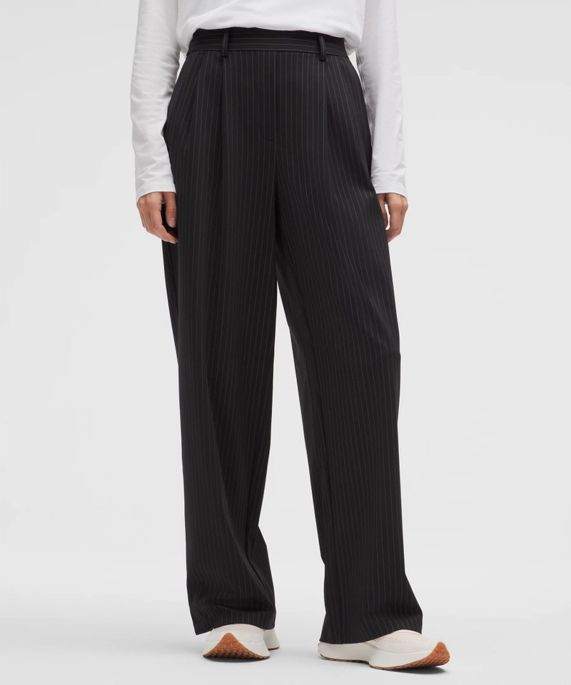 lululemon Daydrift High-Rise Wide-Leg Trouser *Short outlook