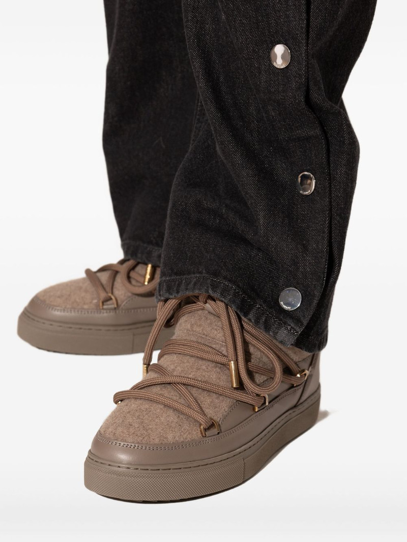 Classic lace-up boots 5