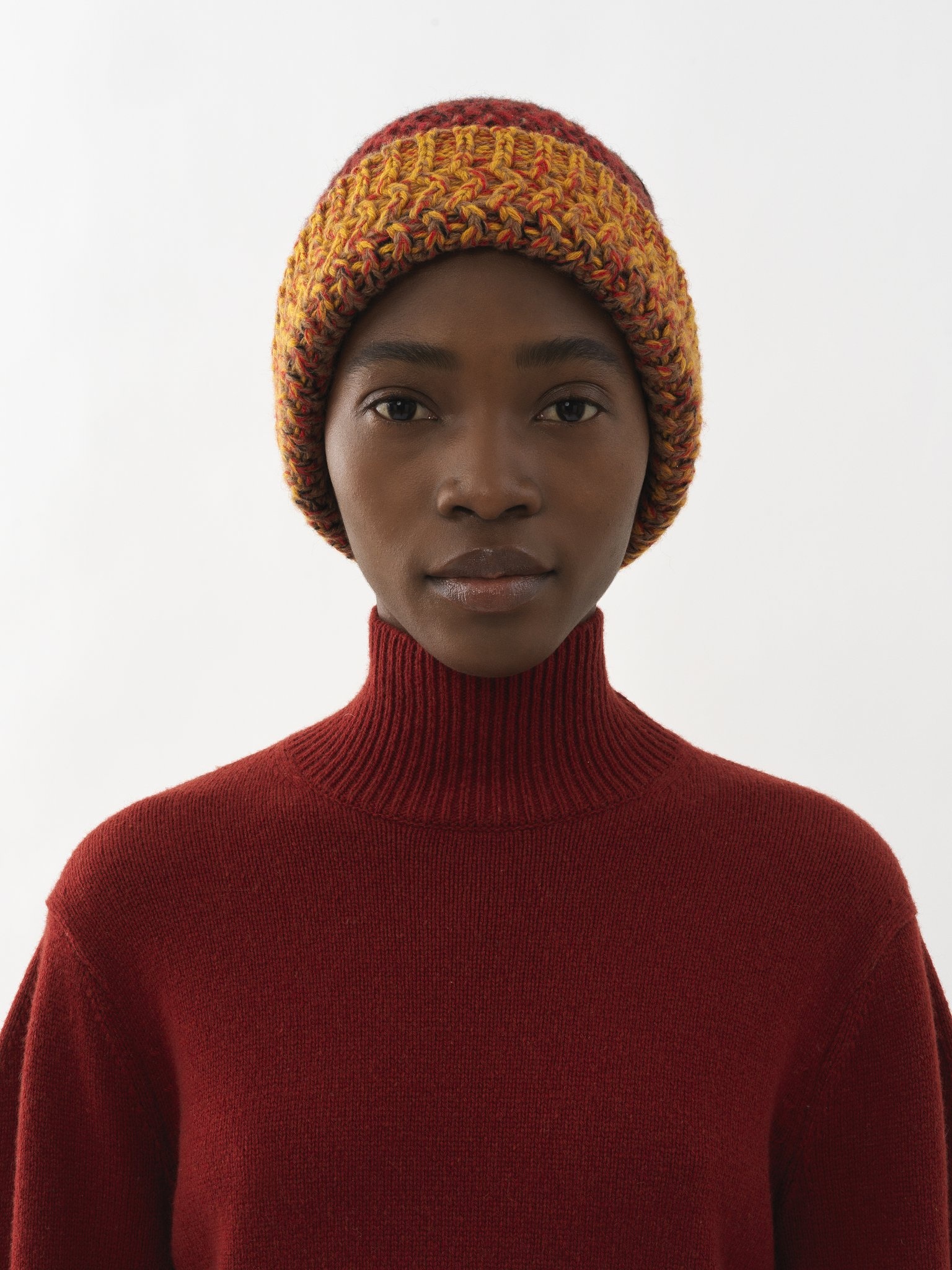 DÉGRADÉ KNITTED BEANIE - 1