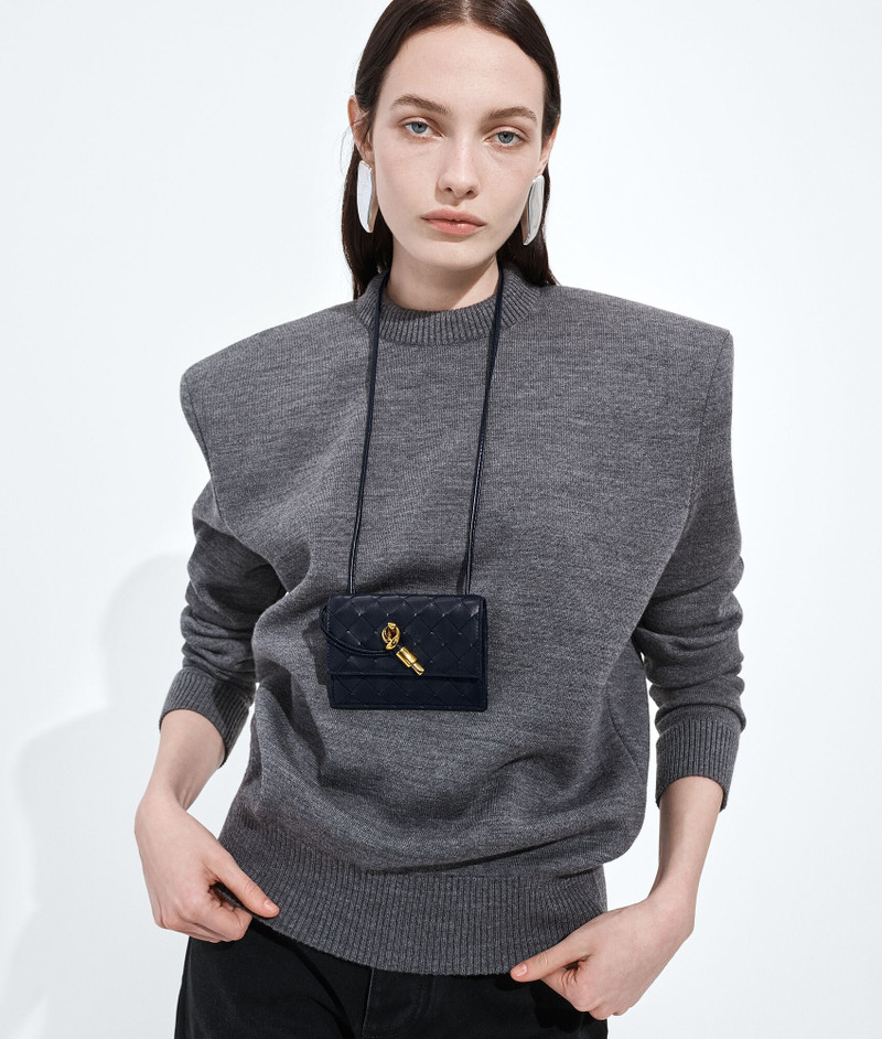 Bottega Veneta Andiamo Badge Holder outlook