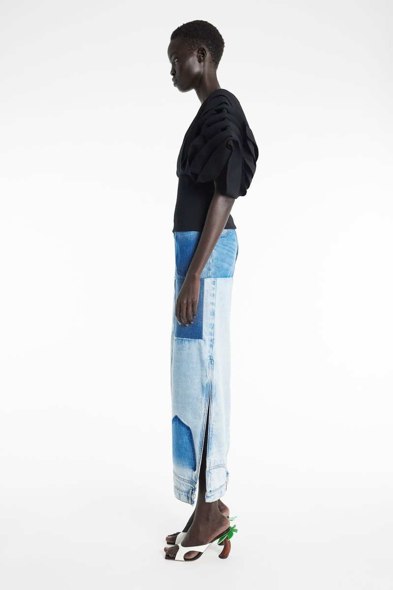 MULTI PANEL DEEP V-NECK TOP BLACK 8