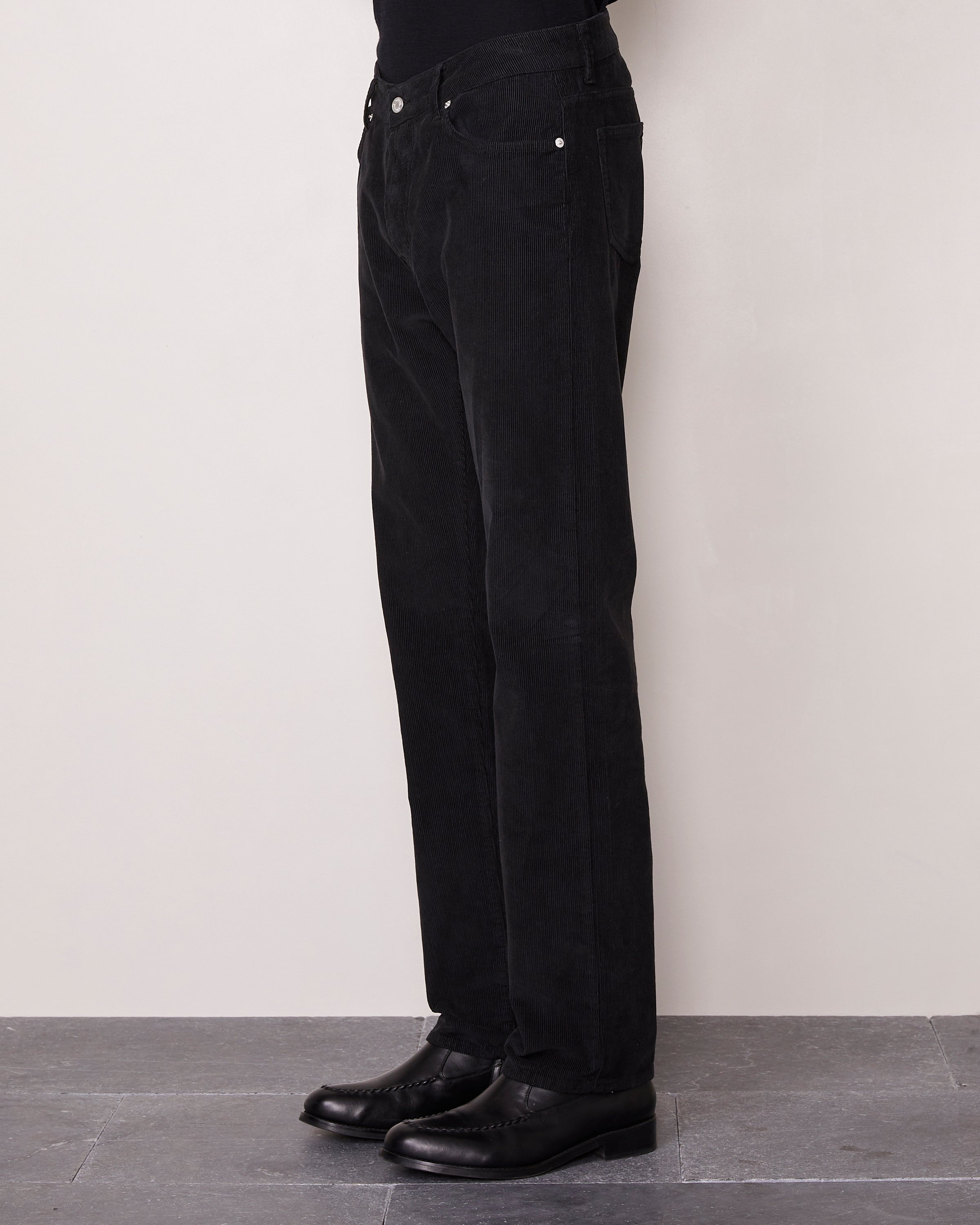 JAMES JEANS - 2