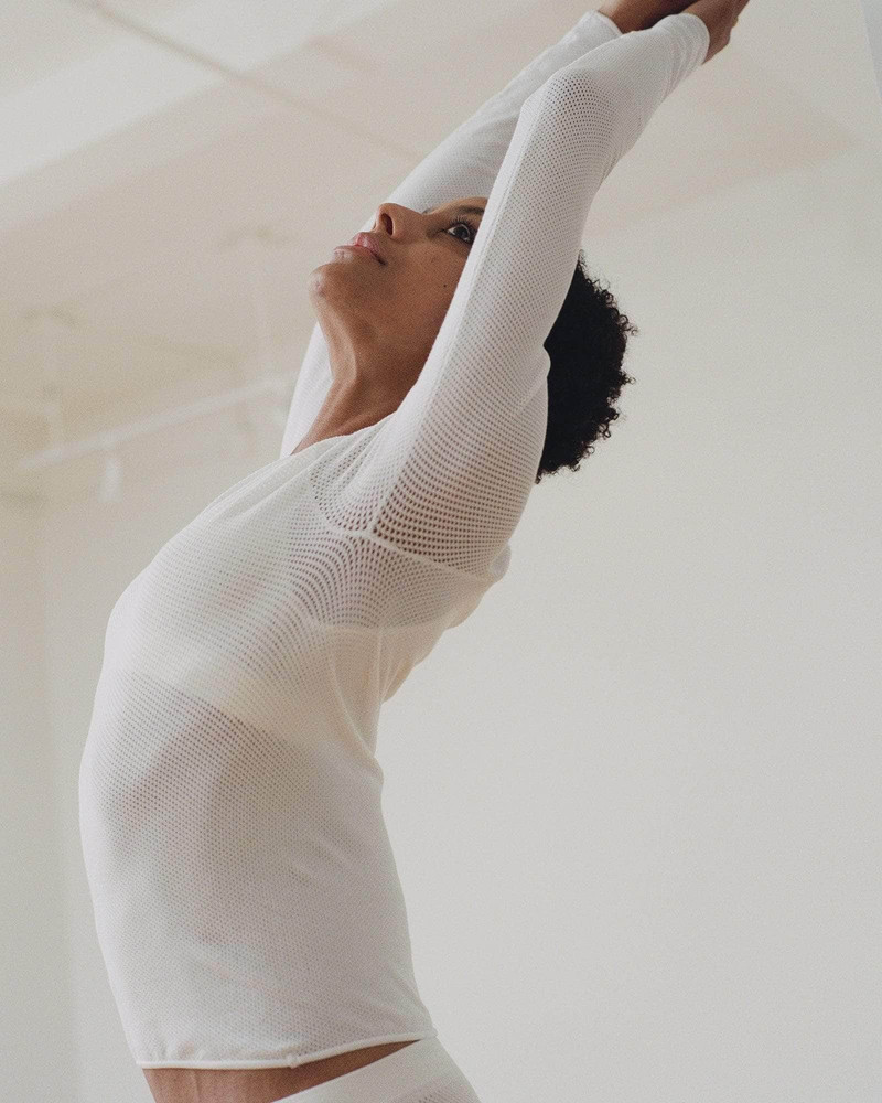 Odea Longsleeve Tee - Organic Cotton Mesh 5