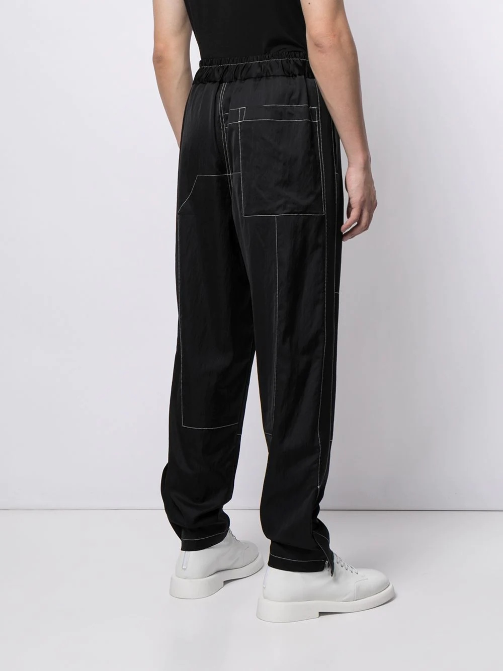 stitch-detail tapered trousers - 4