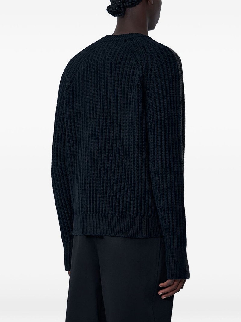 crew-neck sweater 3