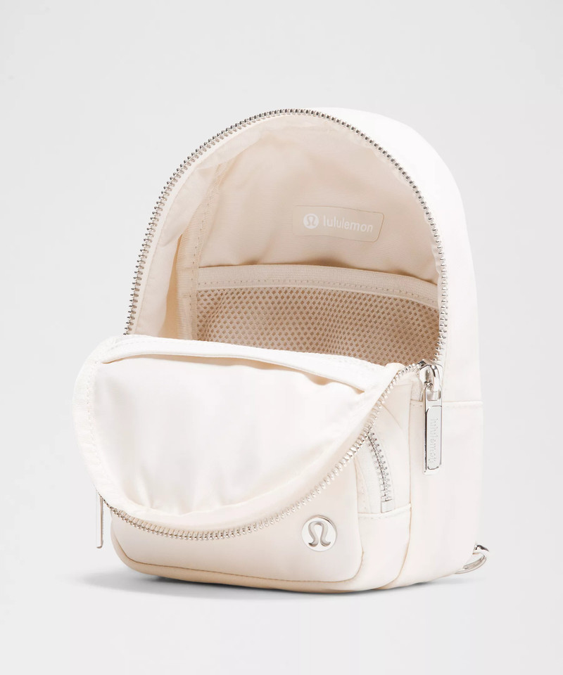 Everywhere Small Sling Bag 5