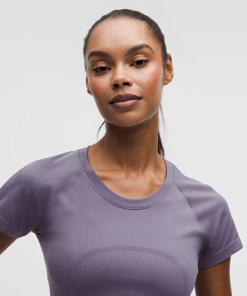 Swiftly Tech Short-Sleeve Shirt 2.0 *Hip Length 4