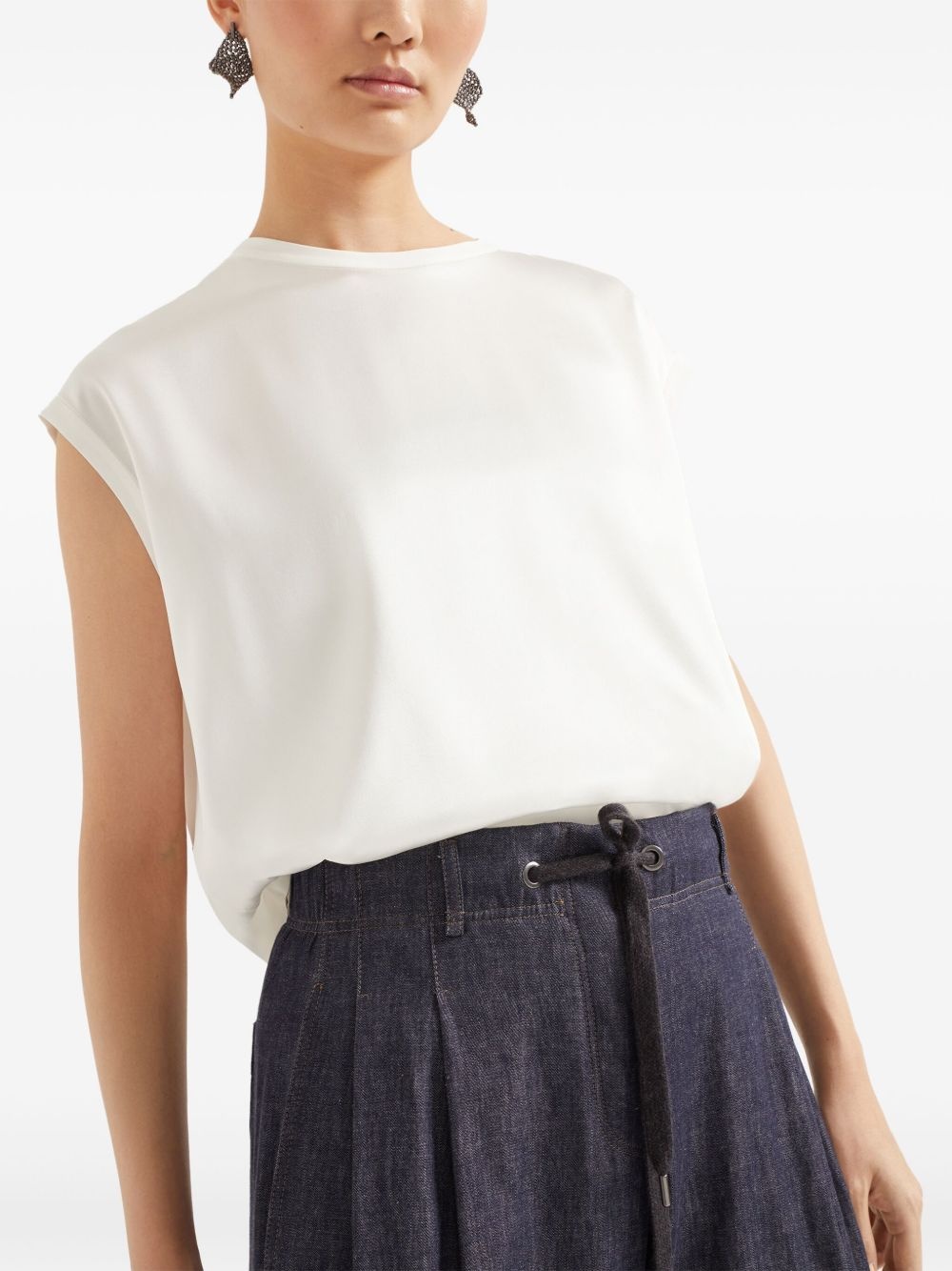 Monili-embellished satin T-shirt - 6