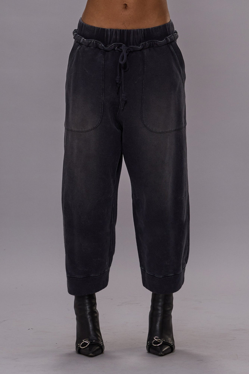 R13 DECONSTRUCTED CROPPED SWEATPANT - NAVY outlook