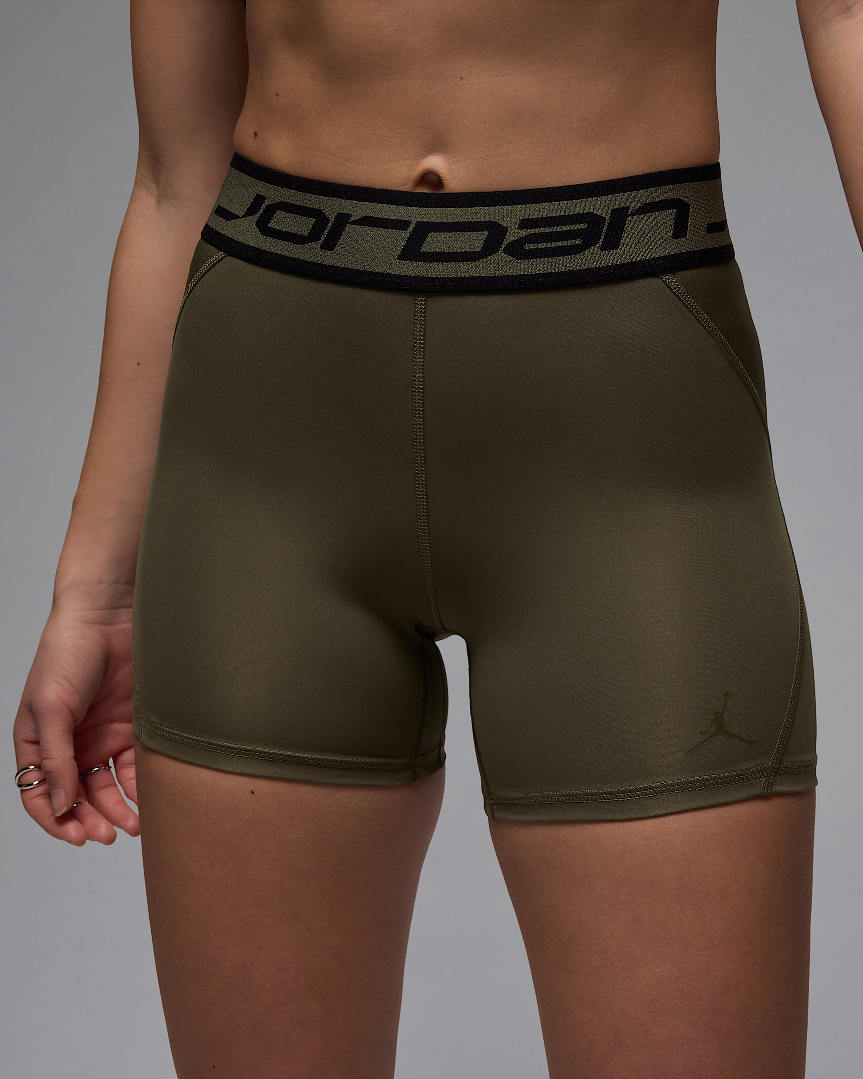 Jordan Sport Women's 5" Shorts - 2