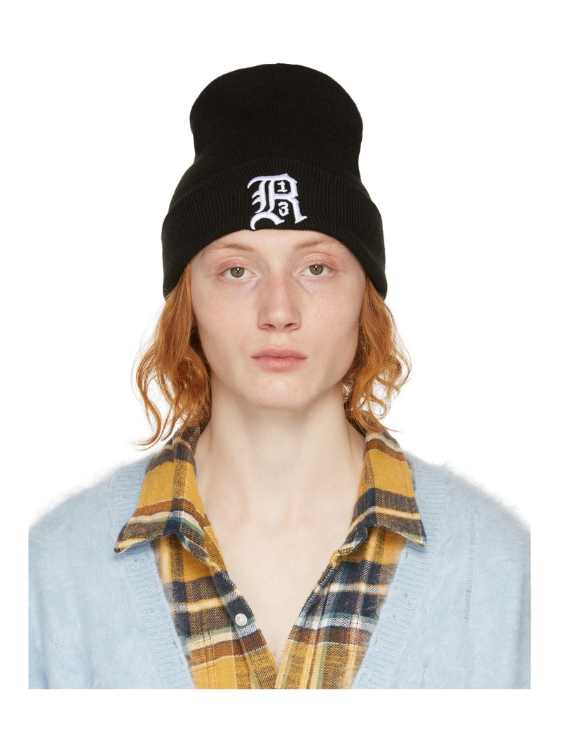 Black Skully Beanie 1