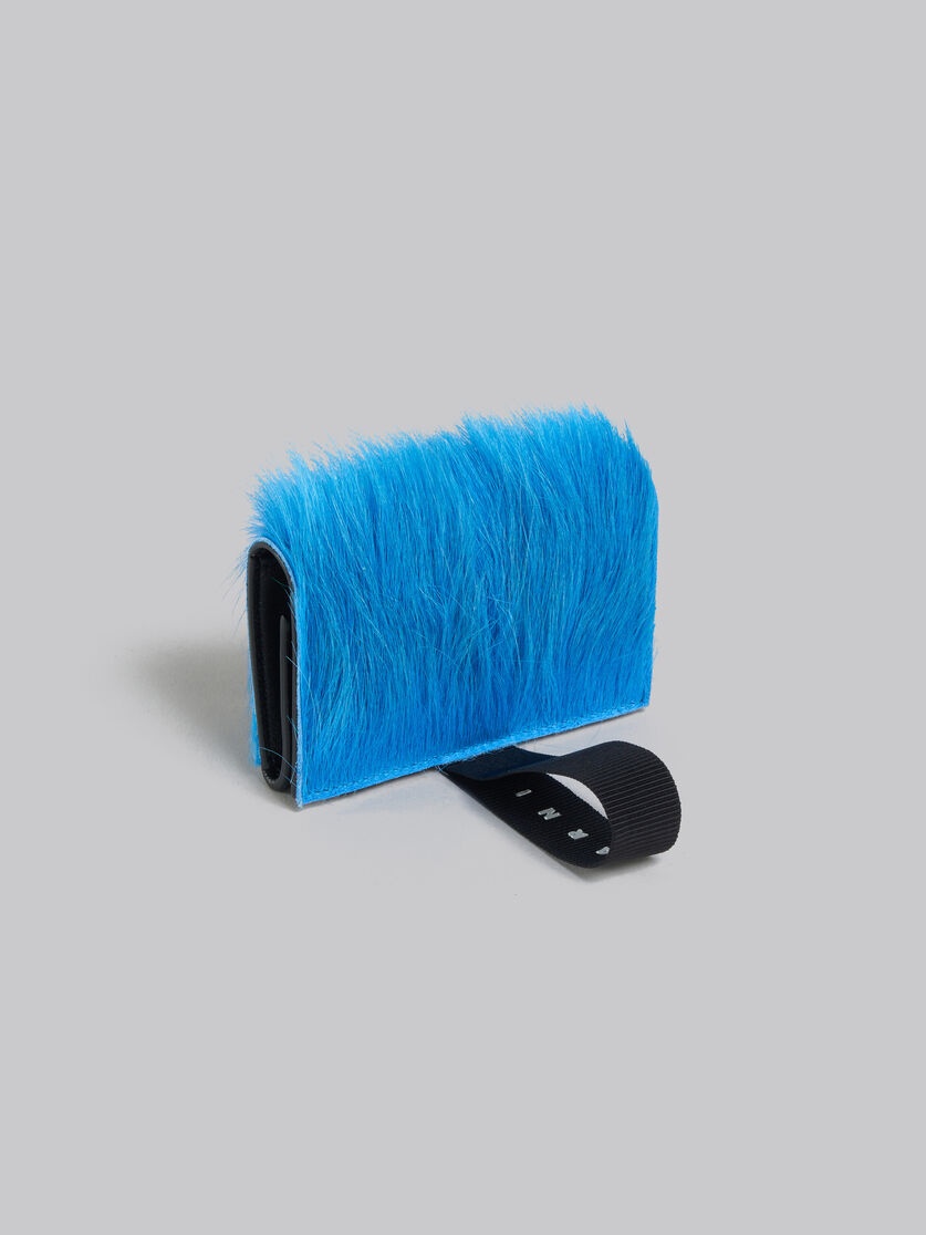 BLUE LONG-HAIR CALFSKIN TRIFOLD WALLET WITH LOGO STRAP 4