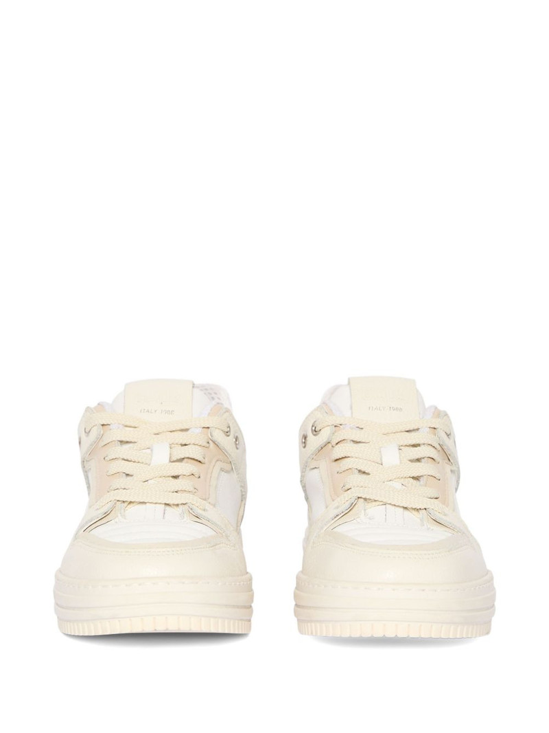 lace-up low-top sneakers 3