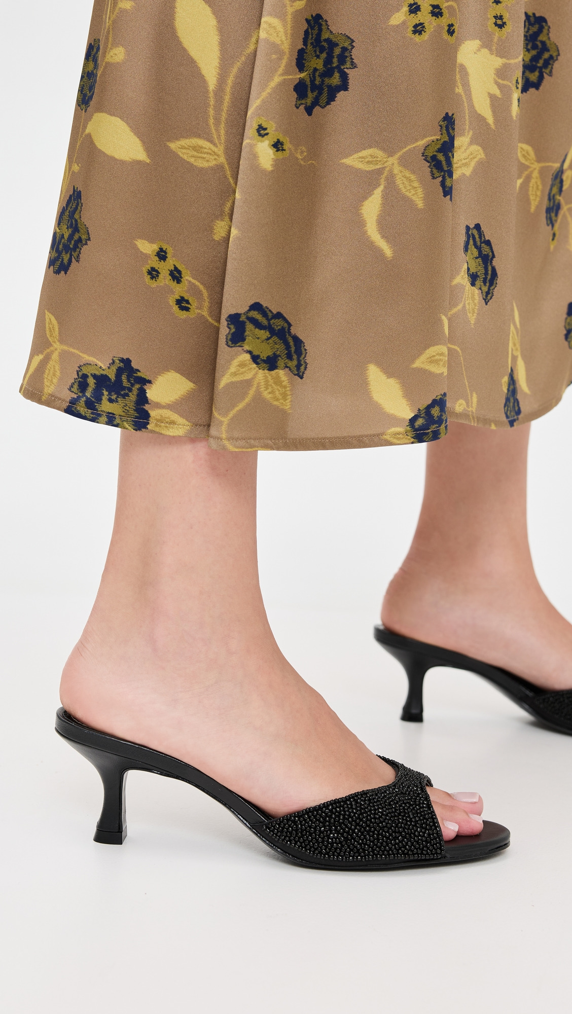 Brigitte Mules - 2