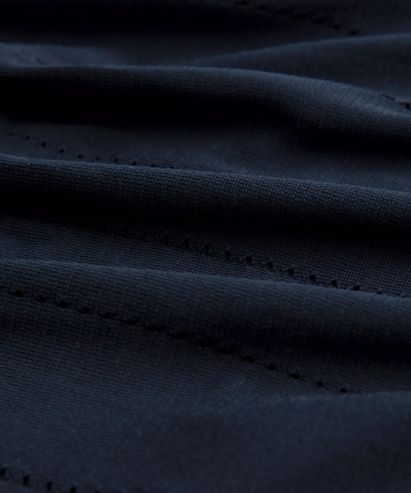 Seamless Stripe Trim Mid-Rise Short 3" 7