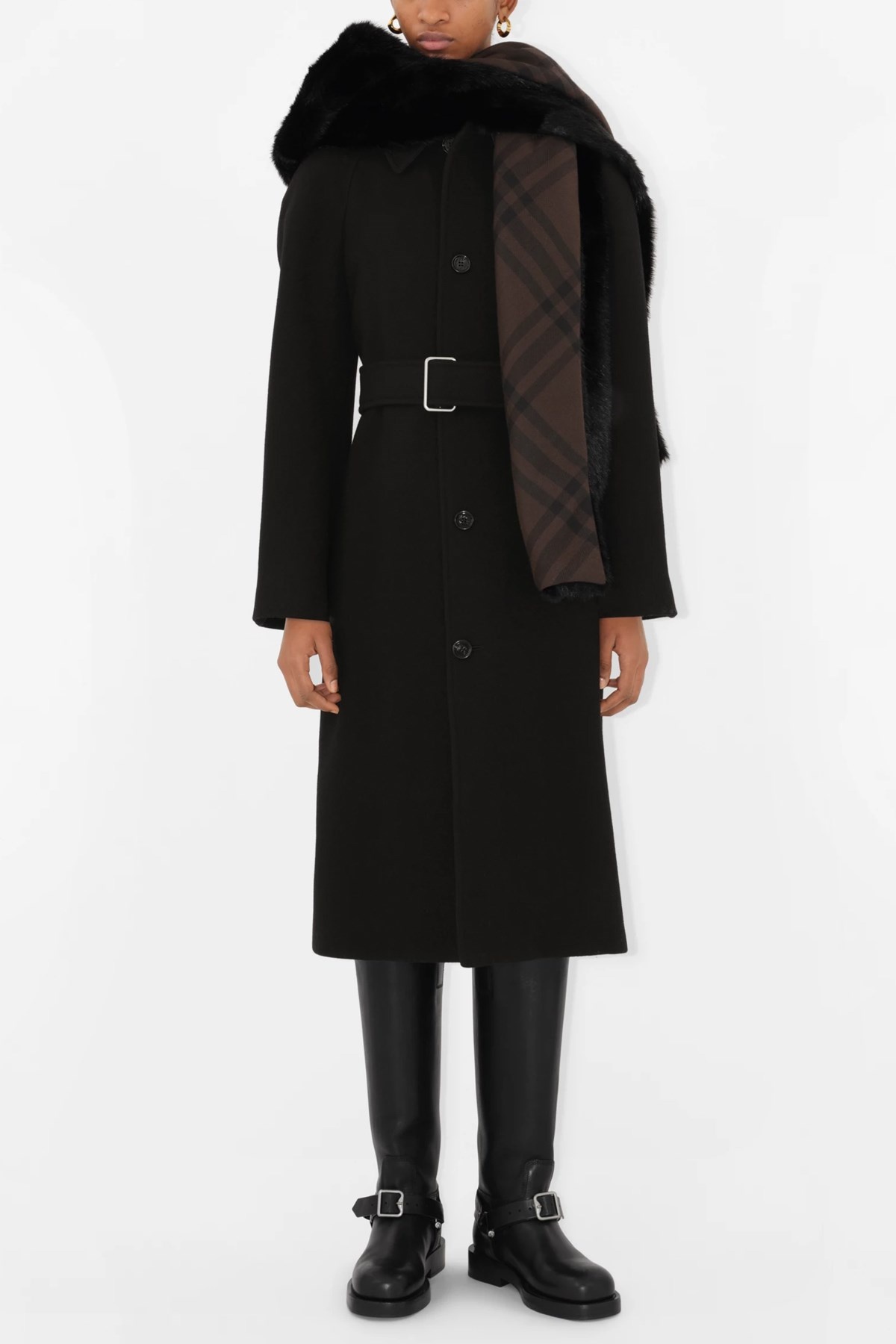Burberry Eco fur hooded scarf | julianfashion | REVERSIBLE