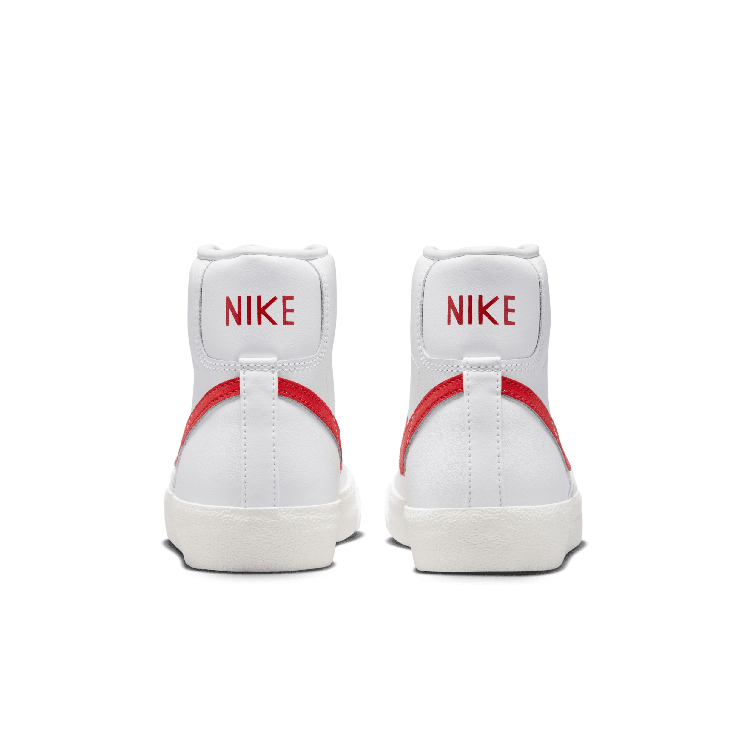 Nike Women's Blazer Mid '77 Shoes - 6