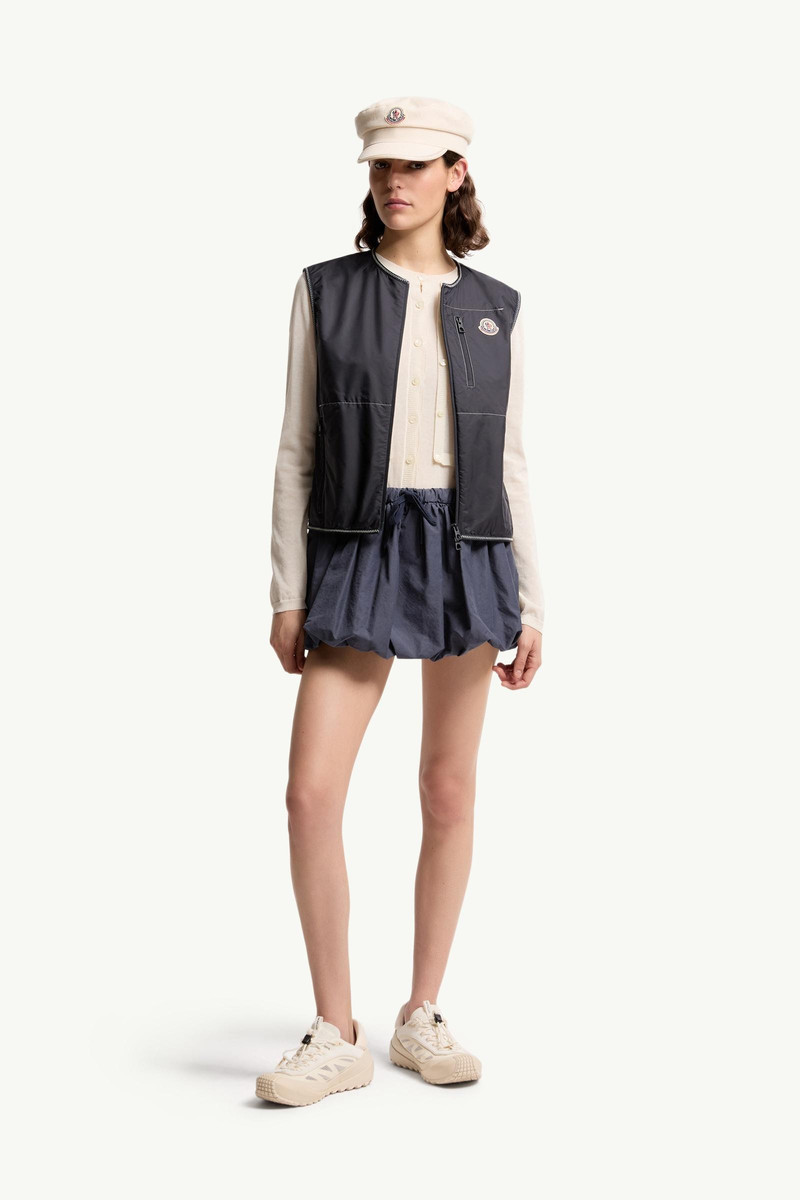 Moncler Alshain Vest outlook