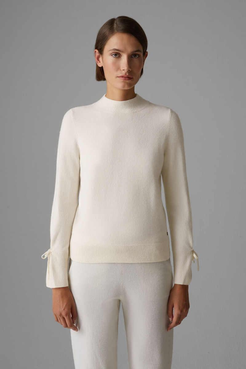 Lejla Knitted pullover in Off-white 2