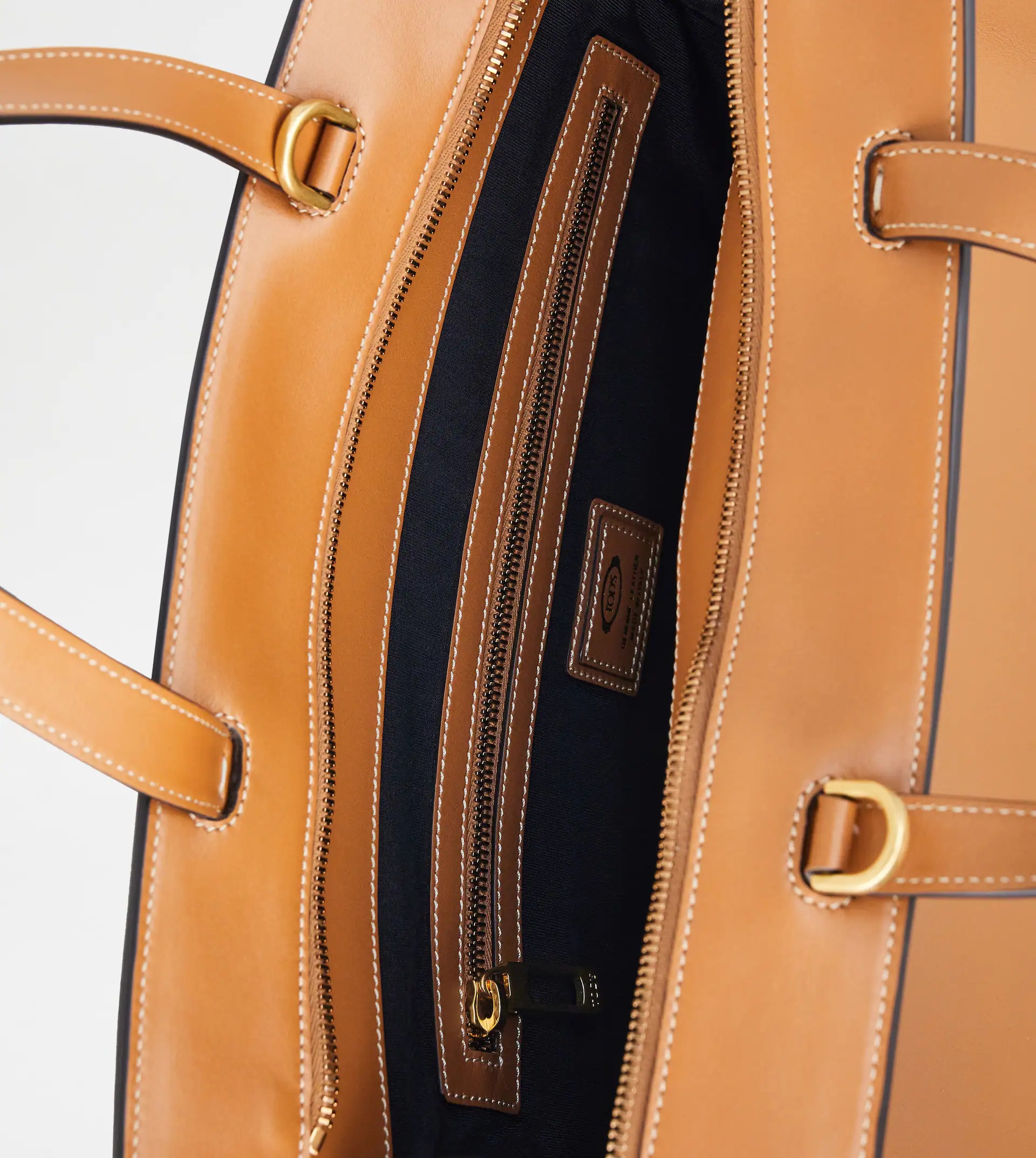 T TIMELESS SHOPPING BAG IN LEATHER MEDIUM - BROWN - 5