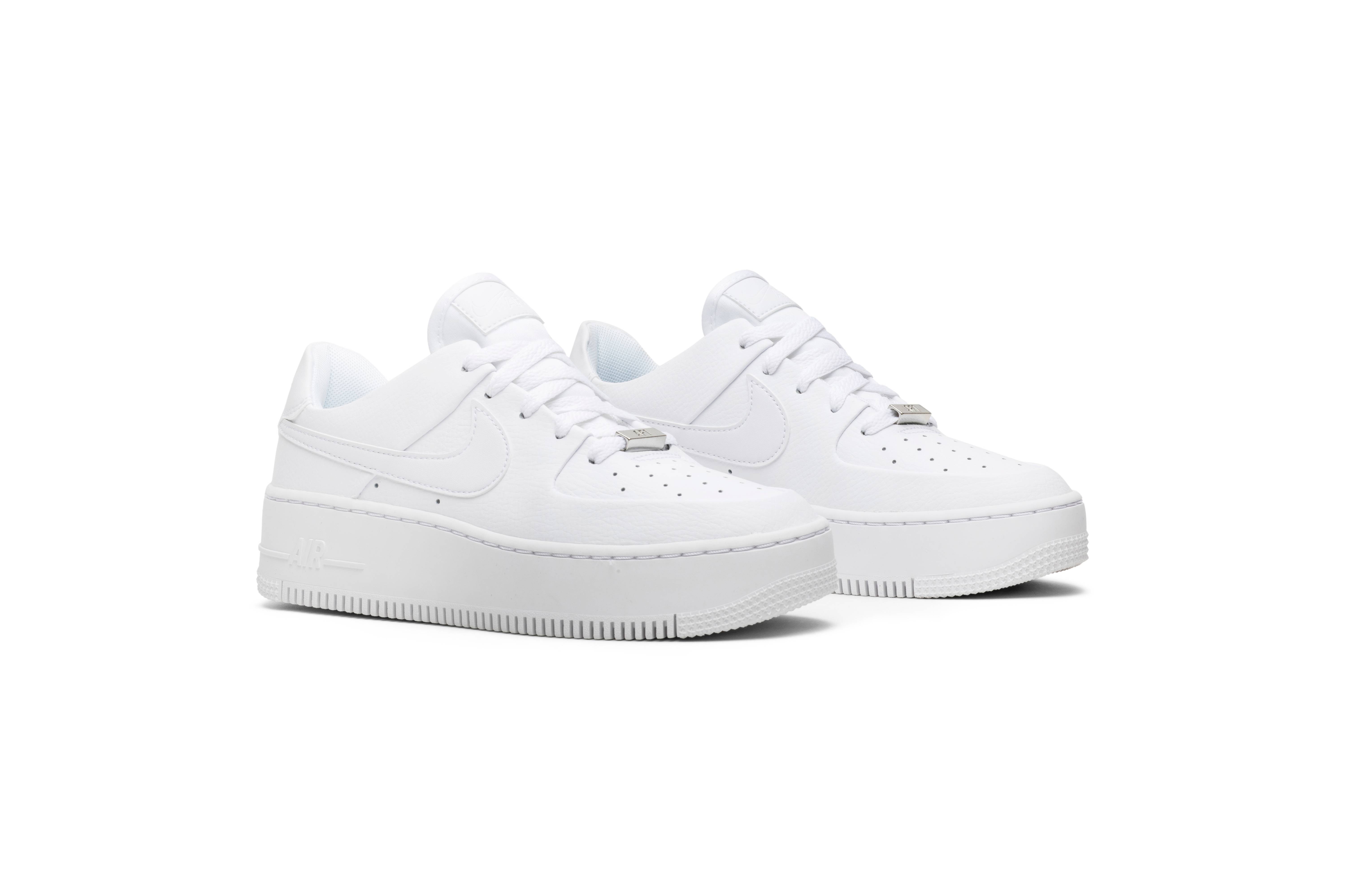 Wmns Air Force 1 Sage Low 'Triple White' - 8