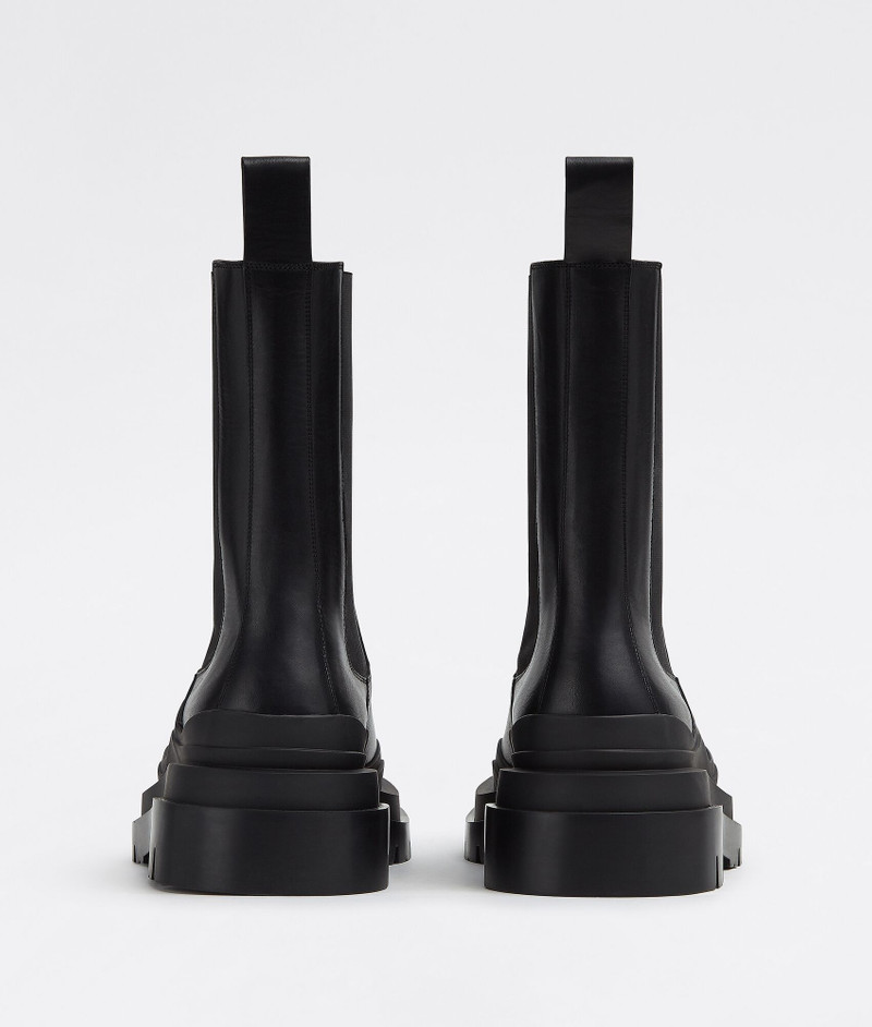 Bottega Veneta tire outlook