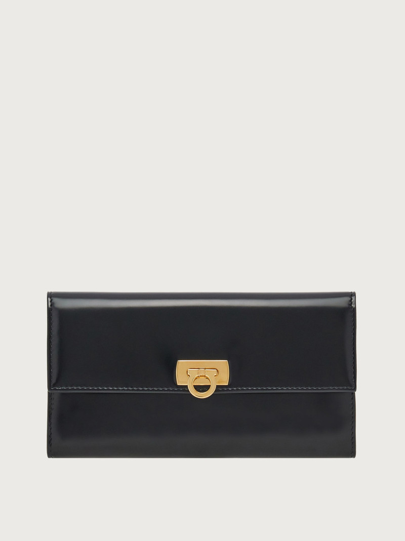 Continental wallet with Gancini clasp 1