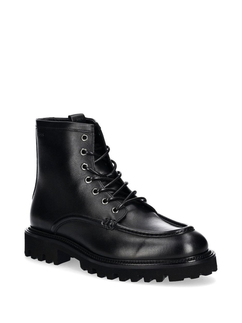 BOSS Julyo boots outlook