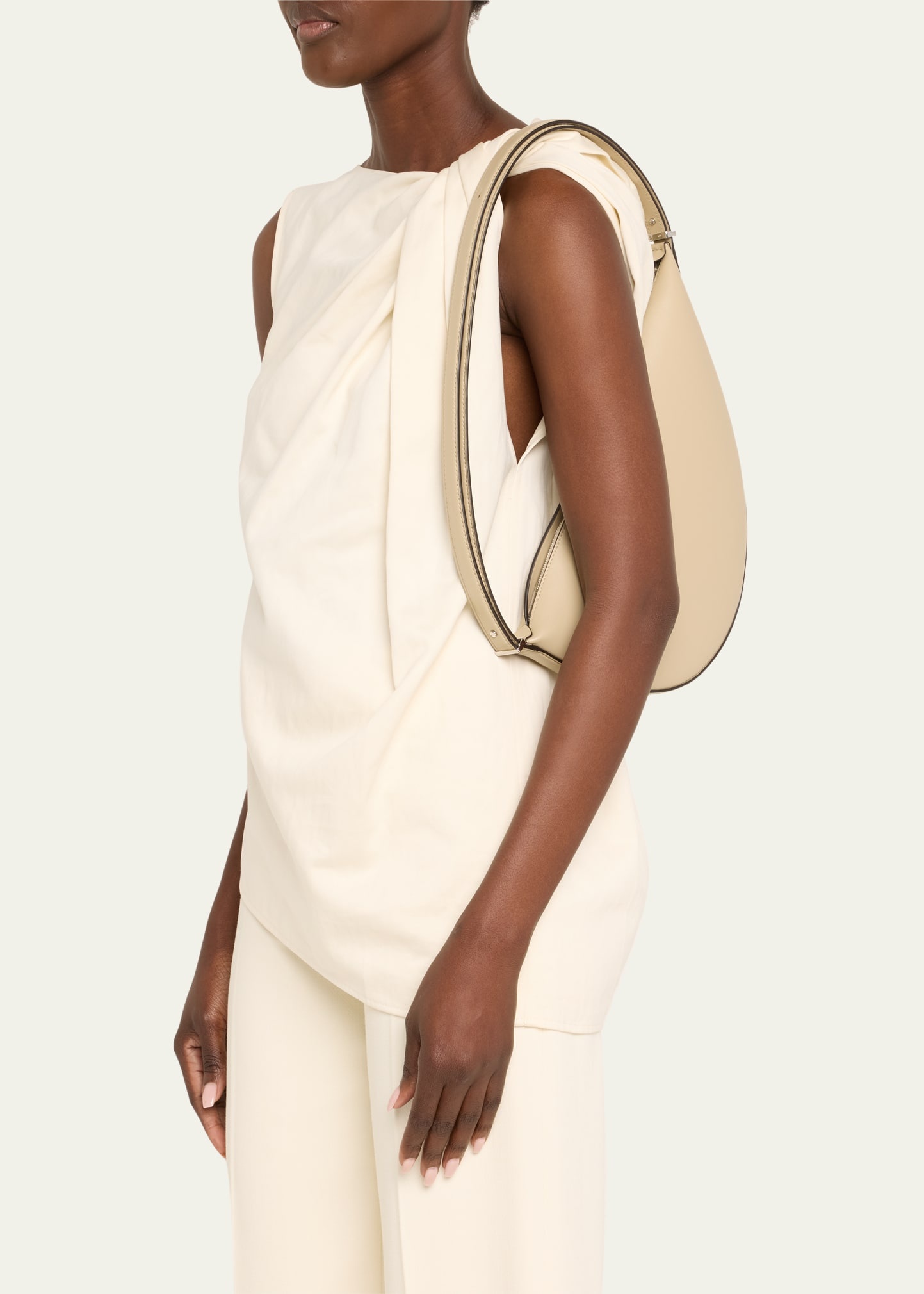 Scoop Zip Leather Shoulder Bag - 2