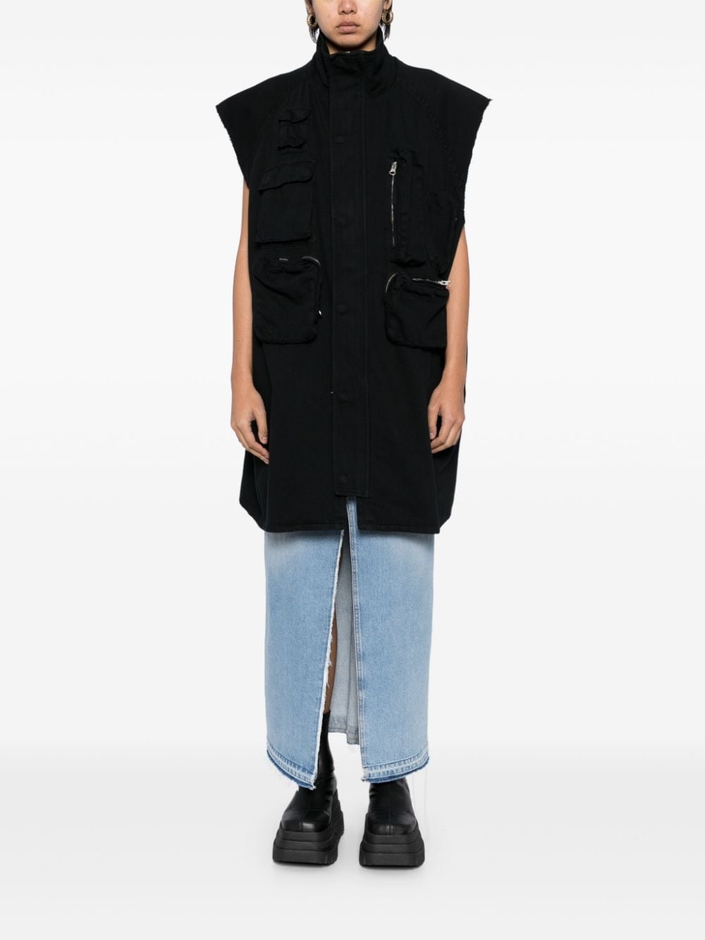 Multi-pocket zip-up vest - 2