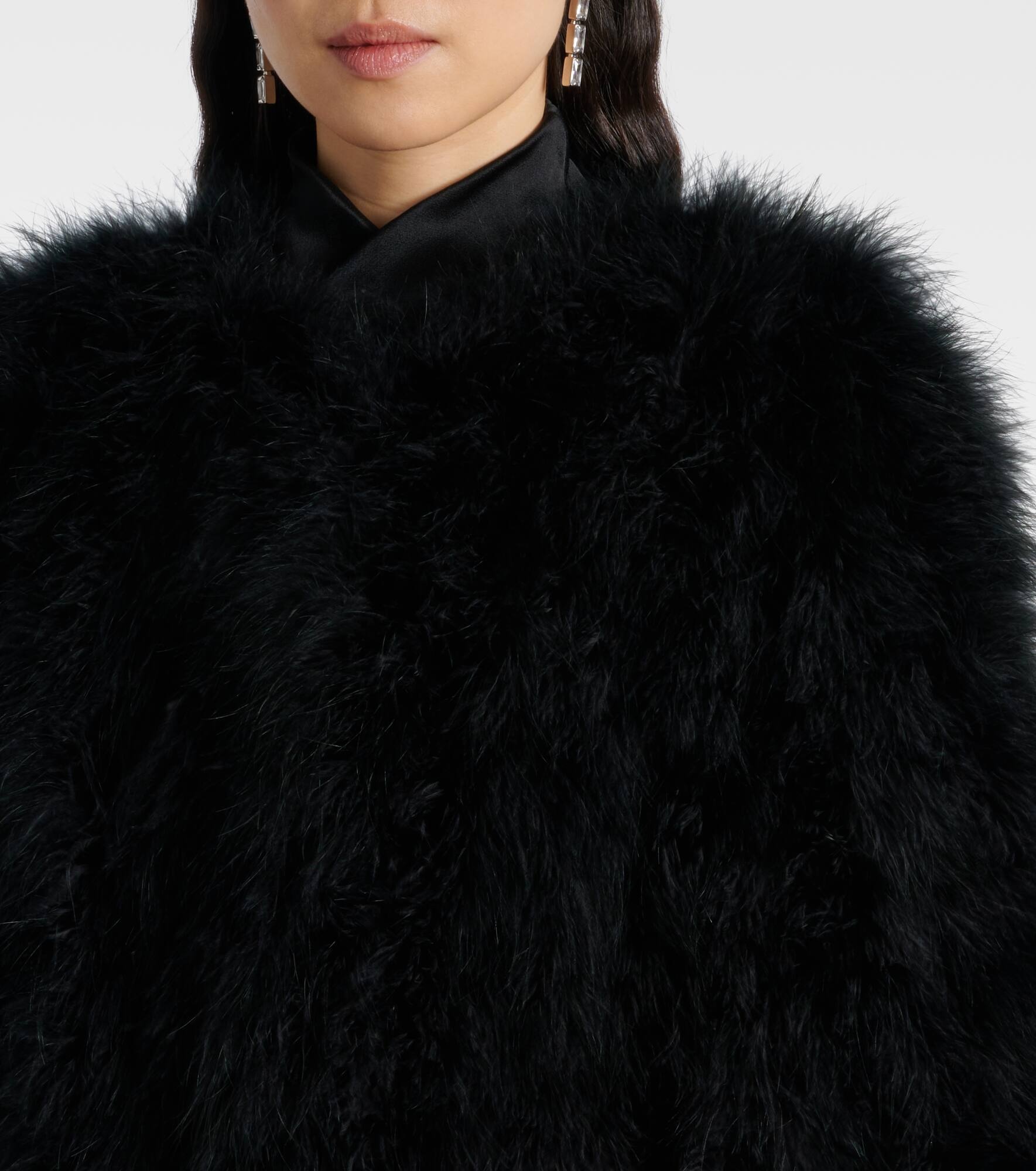 Faux fur cape - 4