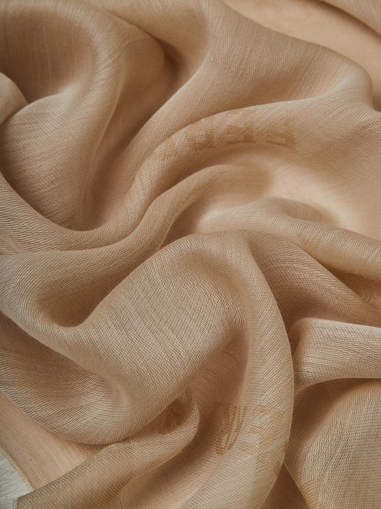 LOGO SHAWL - 2