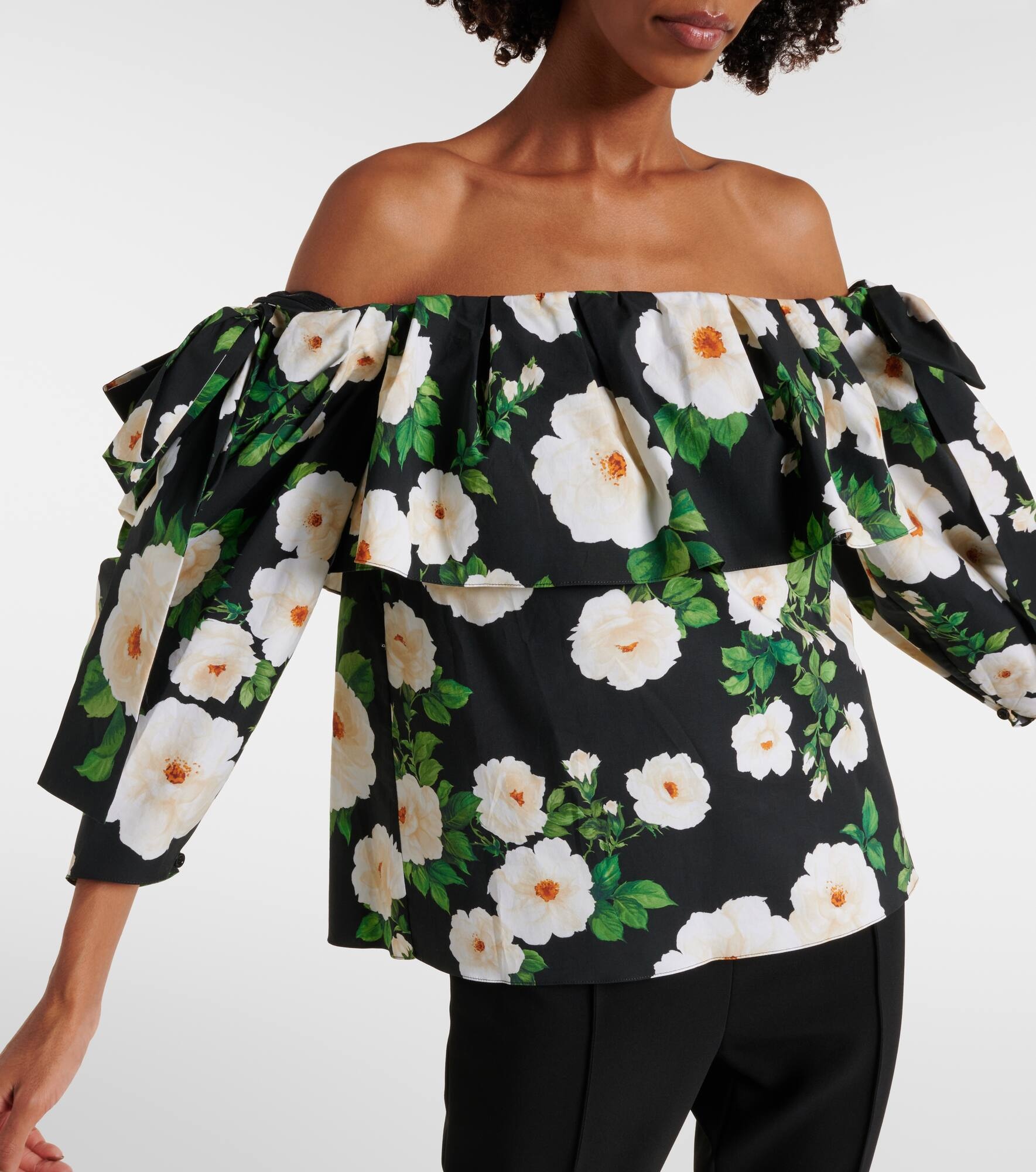 Floral off-shoulder top - 4