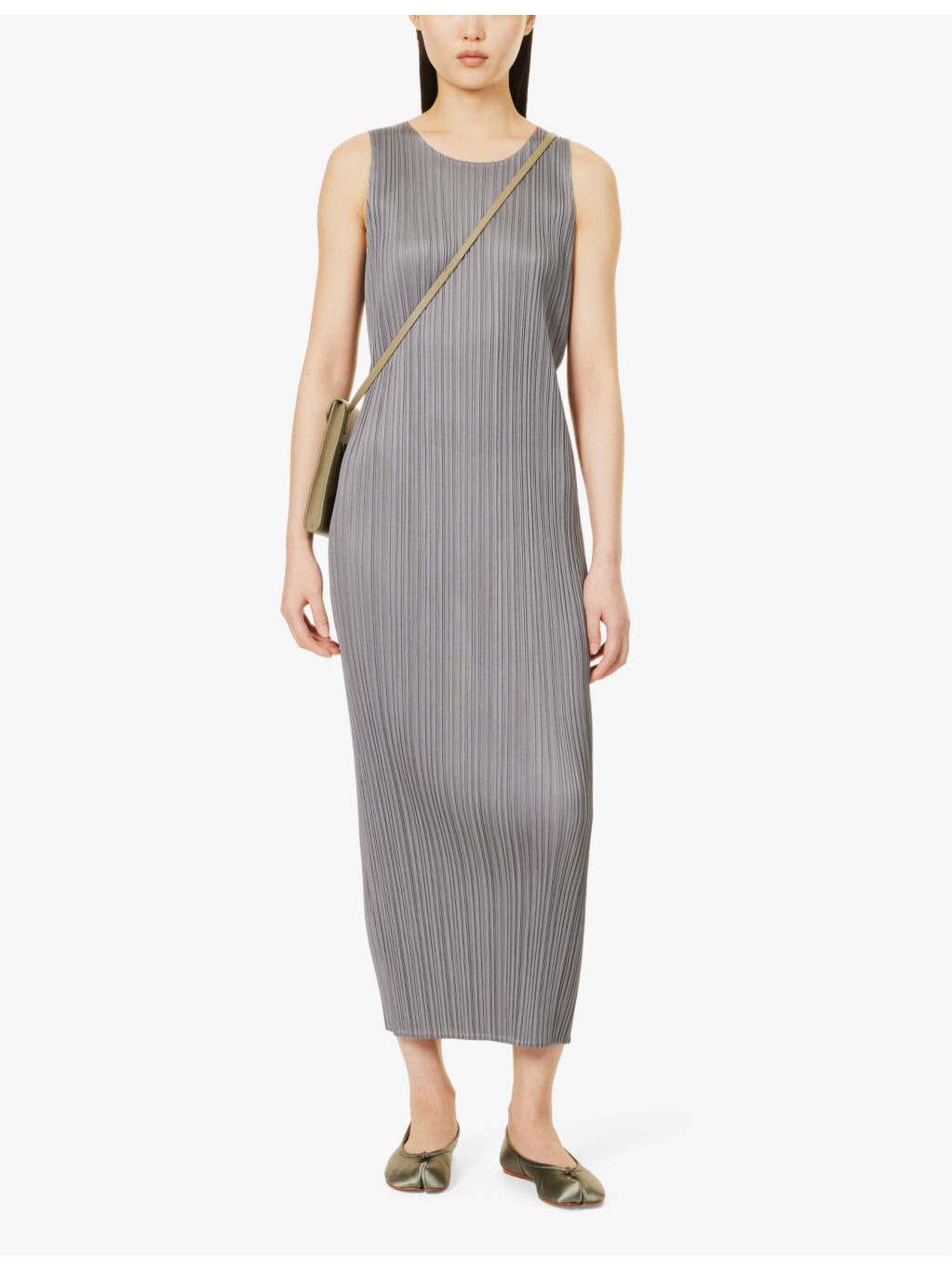 Pleated round-neck knitted midi dress - 2